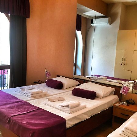 Hostel Inn Hotel&Hostel Баку Экстерьер фото