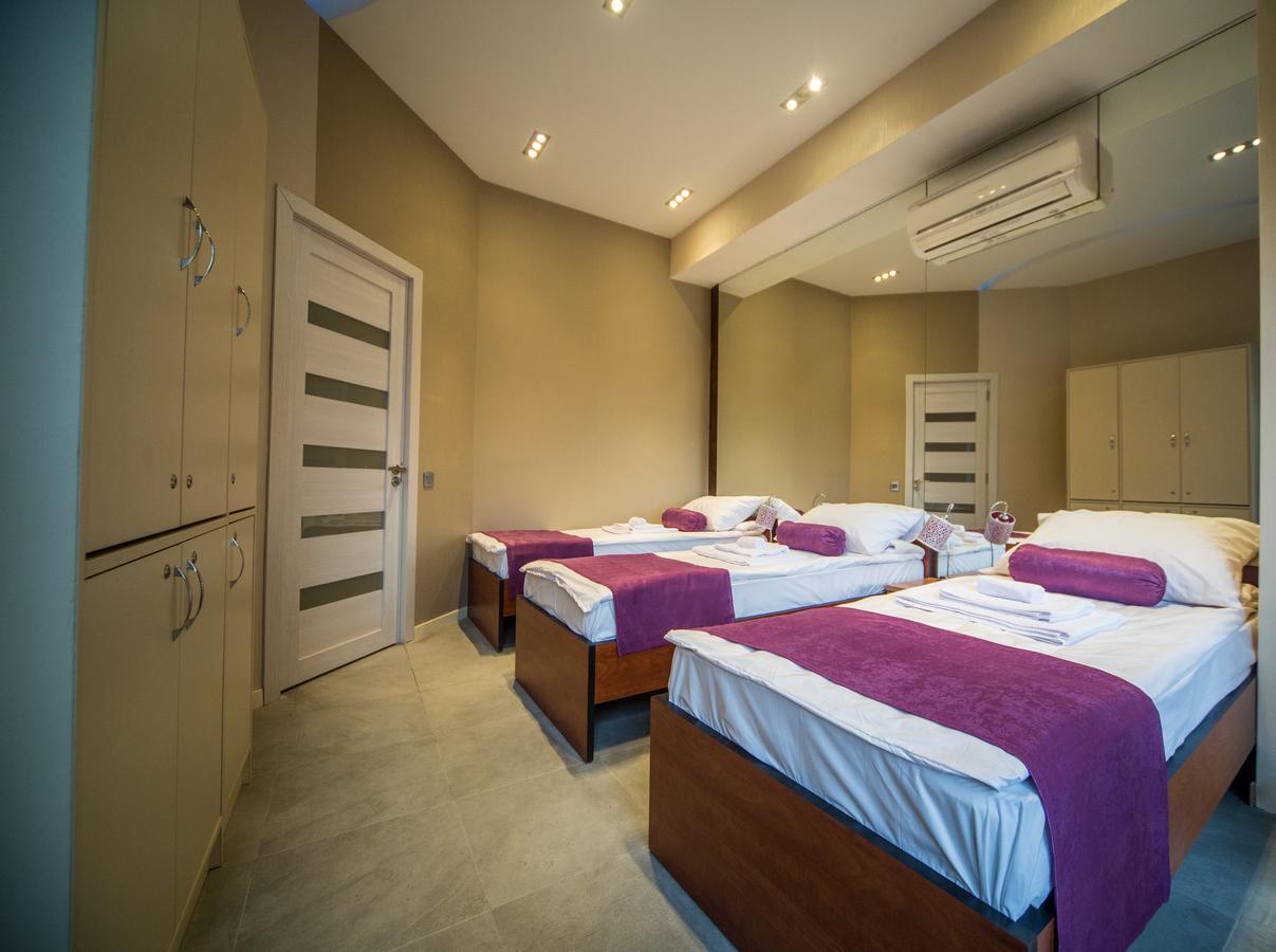 Hostel Inn Hotel&Hostel Баку Экстерьер фото